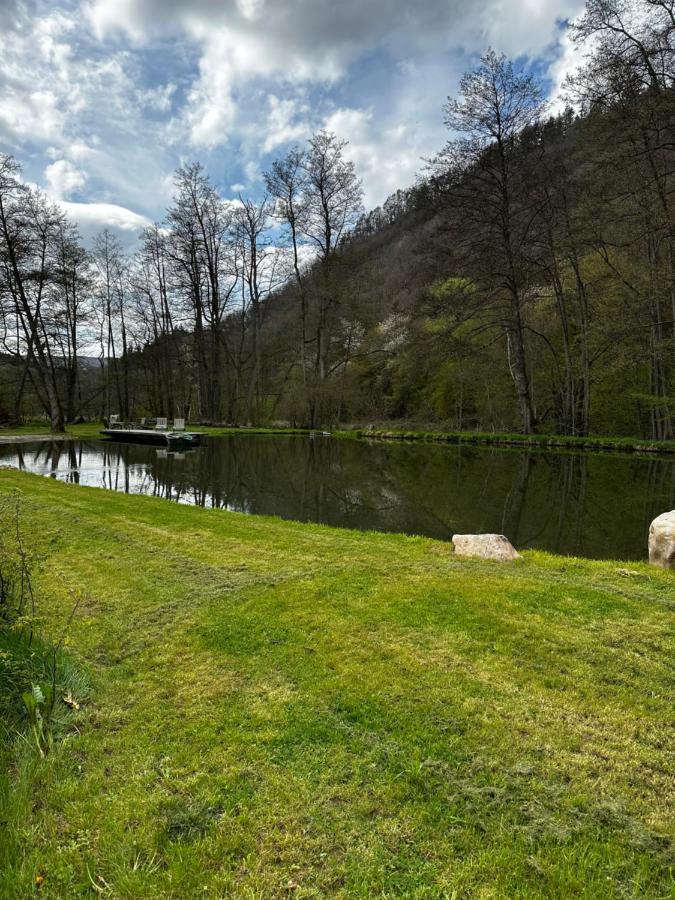 Alte Baeckerei Apartment Bescheid Екстериор снимка